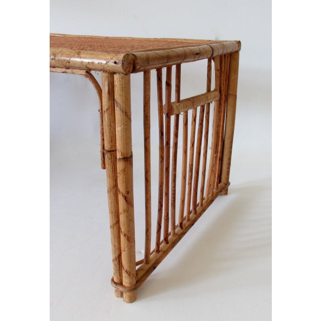 1960s English Anglo Indian Bamboo & Wicker Breakfast, Bed Tray Table For Sale - Image 9 of 10