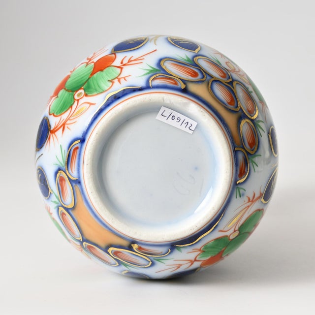Hand-Painted Porcelain Vase from Bayeux, 1800s For Sale - Image 6 of 11