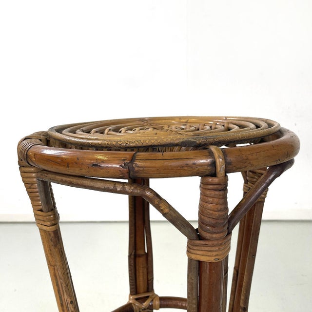 Wood Mid-Century Italian Modern Round Rattan High Bar Stools, 1960s, Set of 2 For Sale - Image 7 of 14