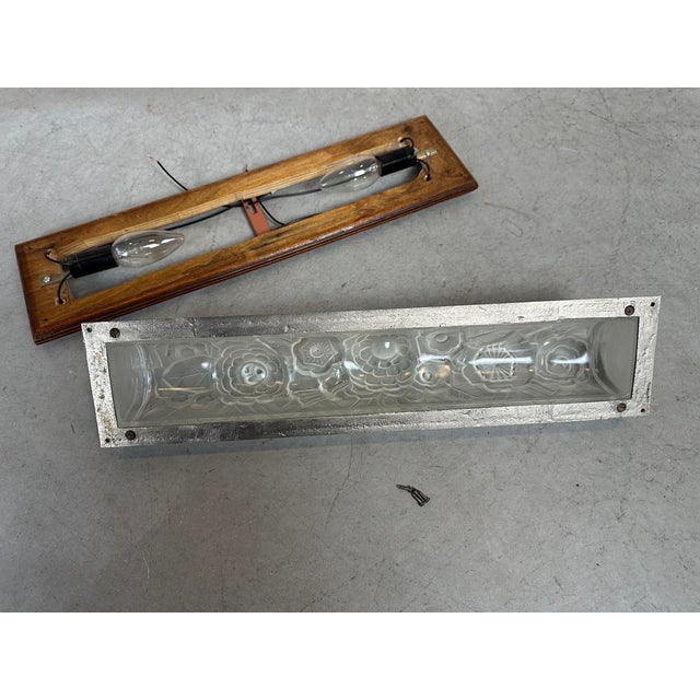 Art Nouveau Wall Lamp For Sale - Image 4 of 17