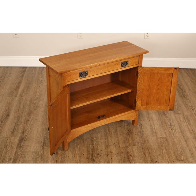 Stickley Mission Collection Harvey Ellis Inlay Oak Small Cabinet For Sale In Philadelphia - Image 6 of 18