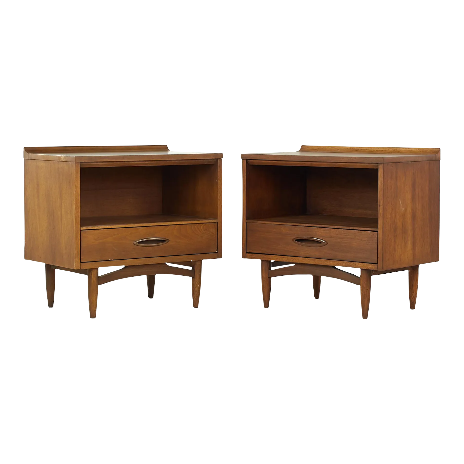 Broyhill Sculptra Mid Century Walnut Nightstand - Pair | Chairish