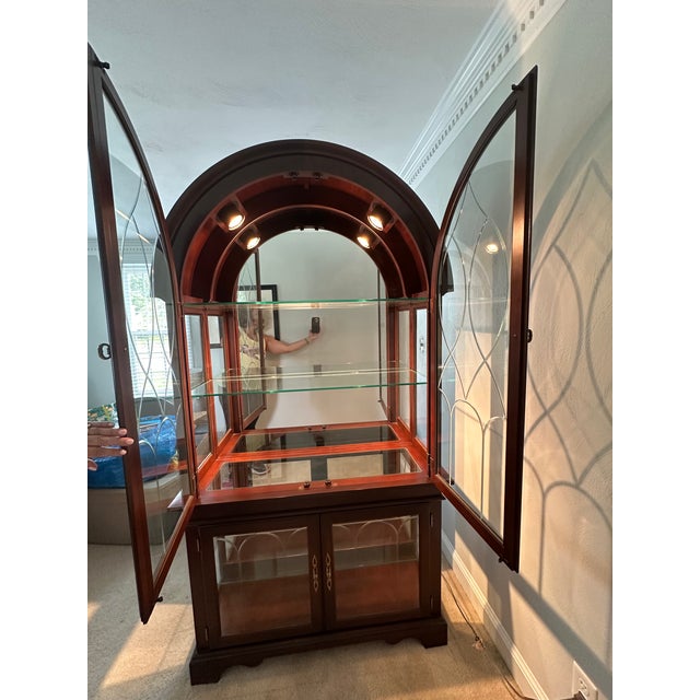 Late 20th Century Philip Reinisch Cherry Finish Lighted Curio With Beveled Glass Doors For Sale - Image 6 of 12