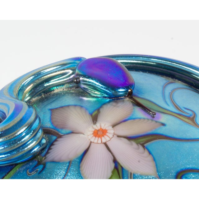 Contemporary 1979 Iridescent Art Glass Snake Paperweight by Orient & Flume For Sale - Image 3 of 8