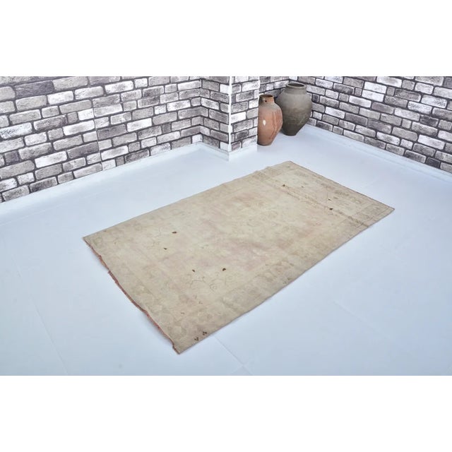 Faded Red and Beige Vintage Carpet For Sale - Image 4 of 10
