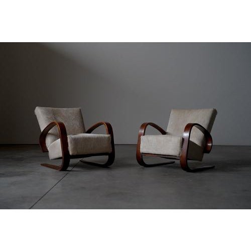 Lounge Chairs in Beige Pony Skin by Miroslav Navrátil, Czech Republic, 1950s, Set of 2 For Sale - Image 18 of 18