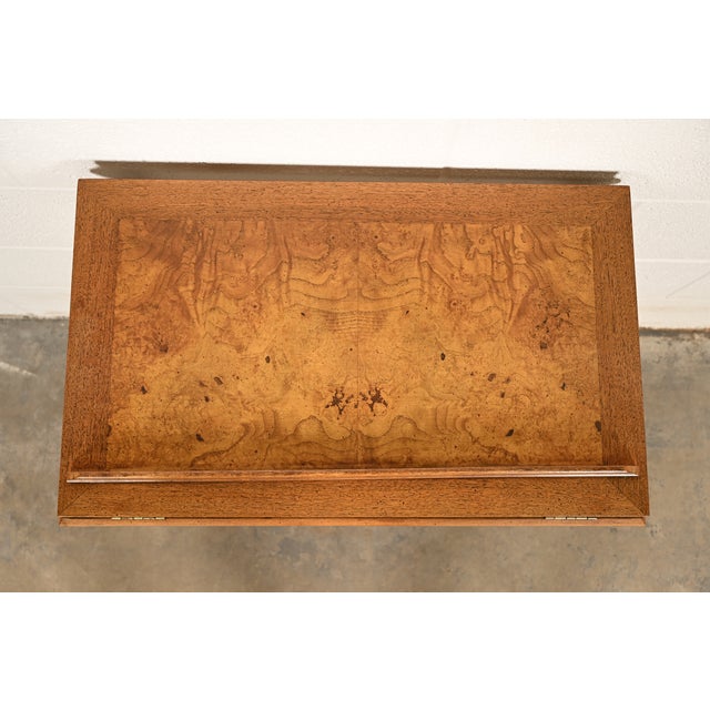 Wood Baker Furniture French Provincial Louis XV Walnut and Burl Wood Book Stand or Magazine Stand | Circa 1960s For Sale - Image 7 of 15