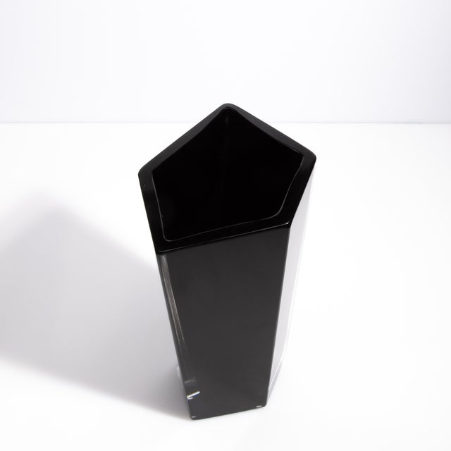 2020s Hand Blown Murano Penta Vase in Onyx Black For Sale - Image 5 of 11