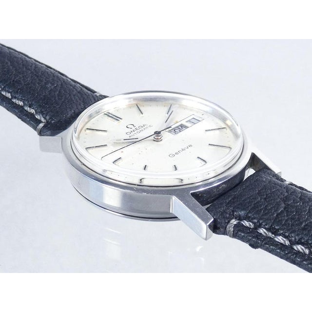 Black Cal. 1022 Automatic Wristwatch from Omega For Sale - Image 8 of 18