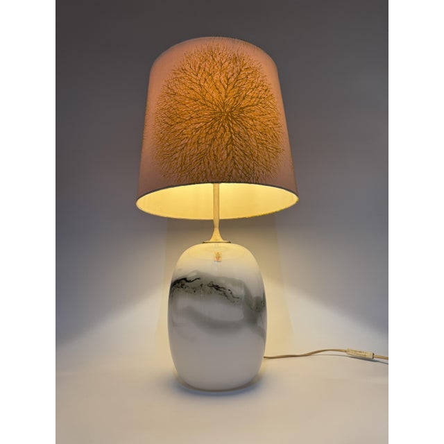 Holmegaard Sakura Bordlampe Table Lamp by Michael Bang for Holmgaard, Denmark, 1970s For Sale - Image 4 of 13