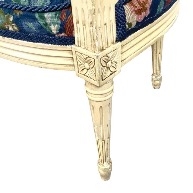 Louis XVI Style Painted Fauteuil, Vintage French Provincial Armchair For Sale In Philadelphia - Image 6 of 18
