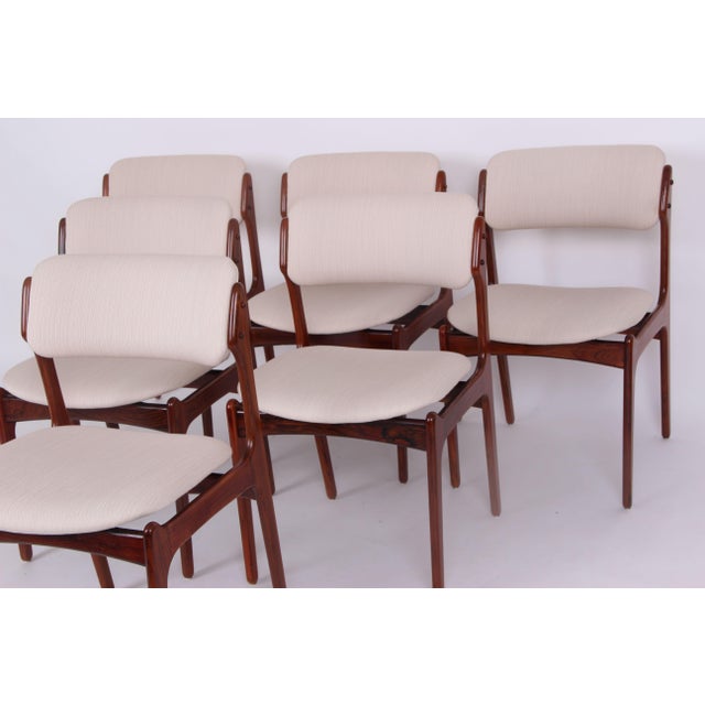 Model OD49 Chairs in Rosewood and Wool Fabric by Erik Buch for Oddense Maskinsnedkeri, 1960s, Set of 6 For Sale - Image 3 of 9