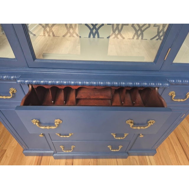 Contemporary Exquisitely Restored Secretary Desk With Hutch, C. Early 20th Century For Sale - Image 3 of 13