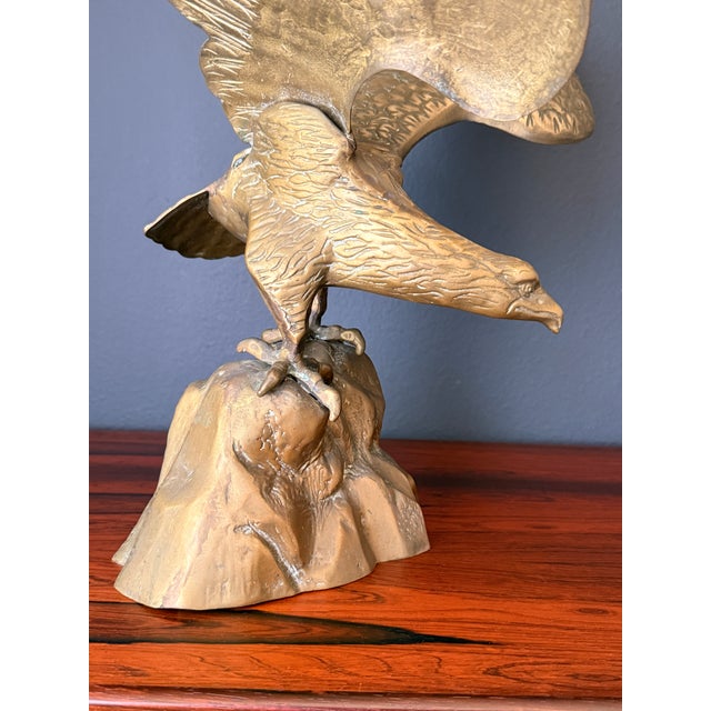 1970s Brass American Bald Eagle Sculpture on Rock For Sale In Los Angeles - Image 6 of 12