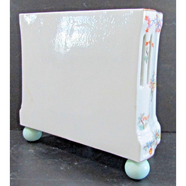 Ceramic 1980s United Wilson Porcelain Factory Classic Chinoiserie Hand-Painted Ceramic Planter For Sale - Image 7 of 13