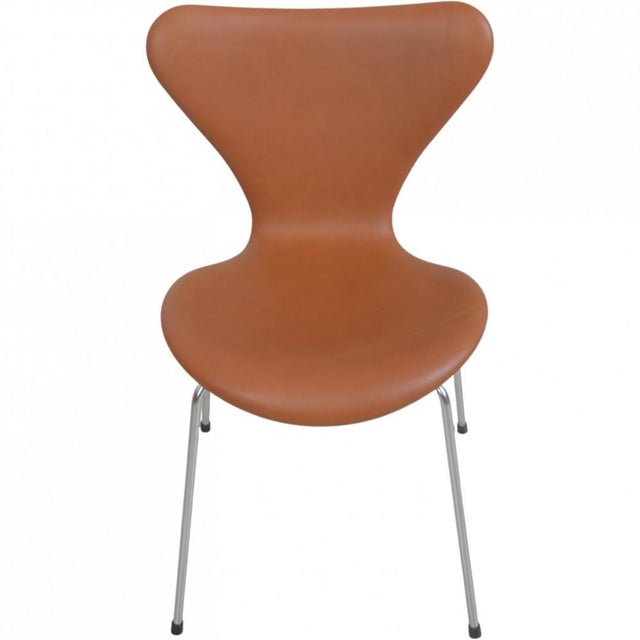 Seven Chairs in Walnut and Leather by Arne Jacobsen, 1970s, Set of 6 For Sale - Image 3 of 18
