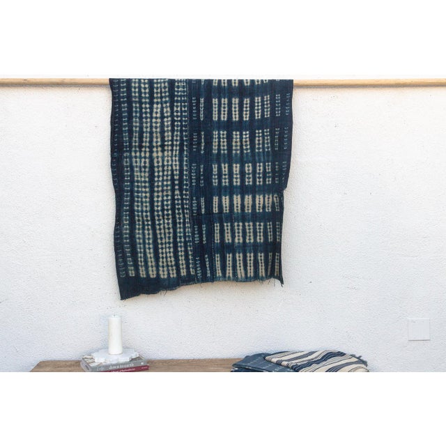 Vintage African Moss "Chevron Valley" Indigo Throw For Sale In Los Angeles - Image 6 of 6