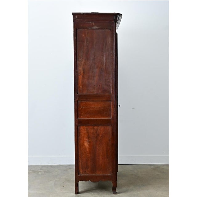 Wood French 19th Century Louis XV Style Carved Oak Armoire For Sale - Image 7 of 15