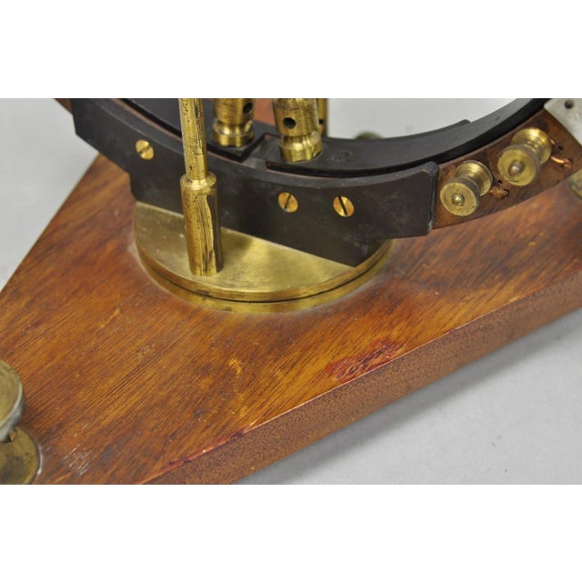 Antique Victorian Wood & Brass Tangent Galvanometer Lab Electrical Equipment For Sale - Image 14 of 17
