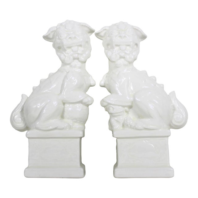 Vintage White Ceramic Foo Dogs a Set For Sale