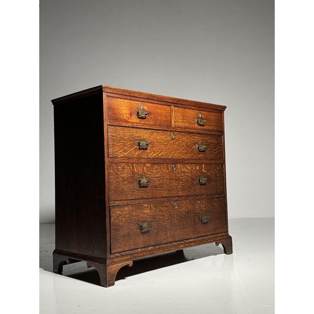 Large 19th Century English Chest of Drawers For Sale - Image 6 of 16