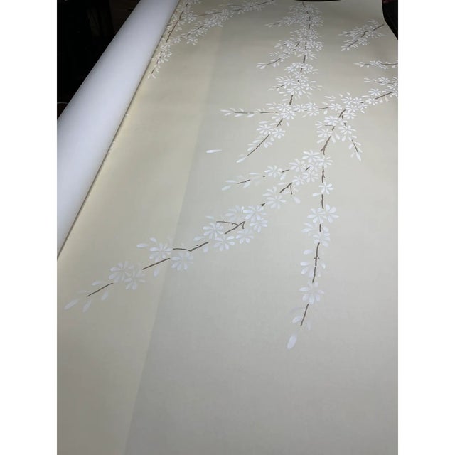 If you love the look of De Gournay wallpaper but not the price , this is for you. The listed price is for 3 panels of 36"...