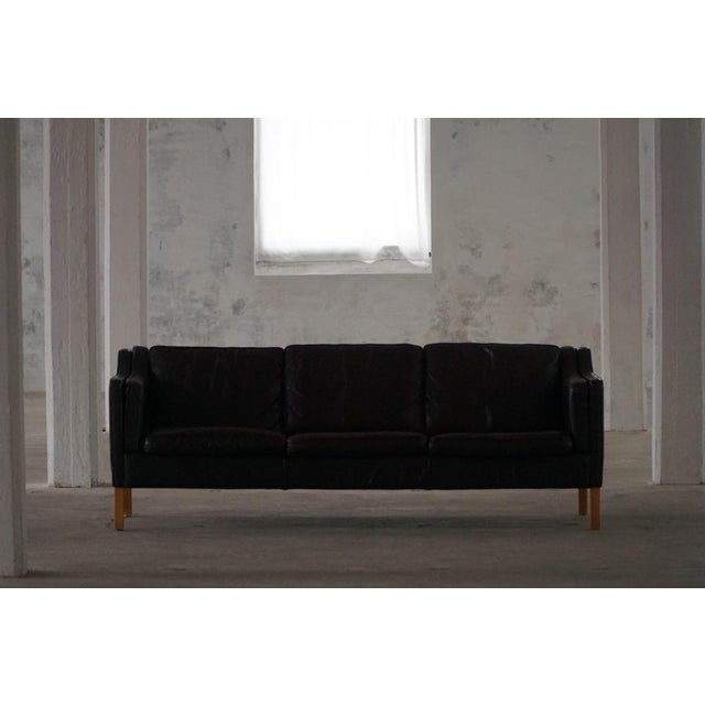 Mid-Century 3-Seater Sofa in Patinated Black Leather from Mogens Hansen, 1970s For Sale - Image 9 of 18