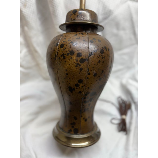 Mid 20th Century Vintage Cowhide Leather Ginger Jar Table Lamp With Frederick Cooper Shade For Sale - Image 5 of 9