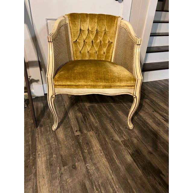 1960s French Provincial Chair For Sale - Image 4 of 7