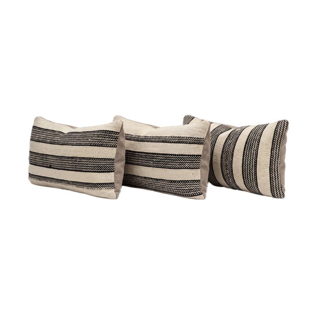 Mid-Century Modern Beige Striped Kilim Pillow Cover 16'' X 24'' - Set of Three For Sale - Image 3 of 4