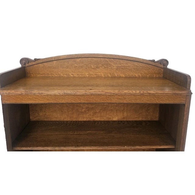 Antique Mission Quarter Sawn Tiger Oak Narrow Open Bookcase With Birdseye Maple Back, c.1900 For Sale - Image 4 of 18