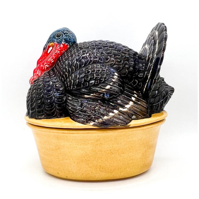 Black 1975 Byron Molds Turkey Hobby Ceramic Covered Casserole Dish – Traditional / Thanksgiving Décor For Sale - Image 8 of 13