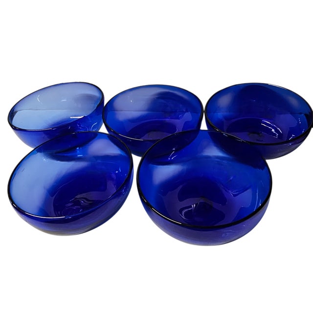 Late 20th Century Pottery Barn Talavera Blue & White Floral Ceramic Bowls, Set of 5, Mexico, Late 20th Century For Sale - Image 5 of 9