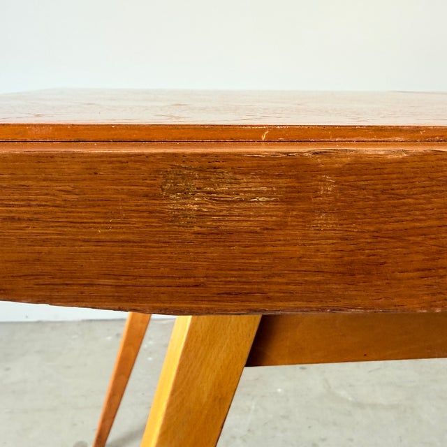 Vintage Extendable Oak Table by František Jirák for Tatra, 1960s For Sale - Image 13 of 17
