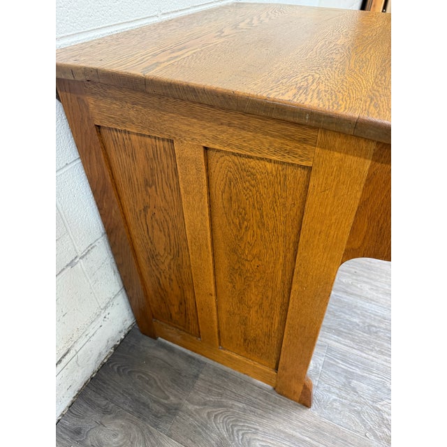 Early 20th Century Antique American Arts & Crafts Mission Quarter Sawn White Oak Library Table Desk For Sale - Image 5 of 15