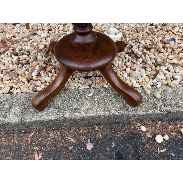 Antique Quarter Sawn Oak Single Pedestal Round Side Table For Sale - Image 4 of 9