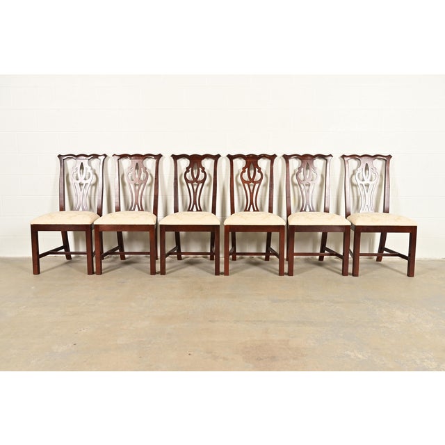 A gorgeous set of six Georgian or Chippendale style dining chairs By Thomasville USA, Late 20th Century Carved mahogany...