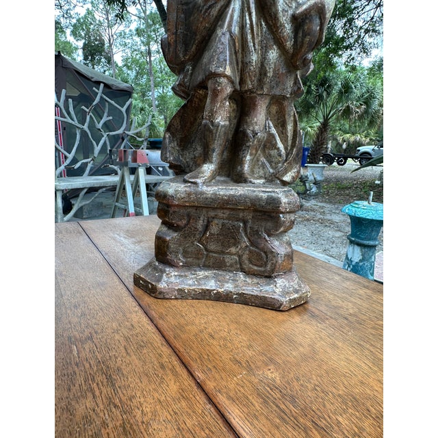Pair of 18th Century Italian Carved and Polychrome Angel Candlesticks For Sale - Image 13 of 18