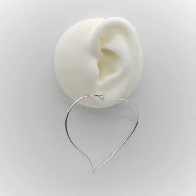 Sterling Silver Elsa Peretti for Tiffany & Co. Open Heart Hoop Earrings For Sale - Image 9 of 10