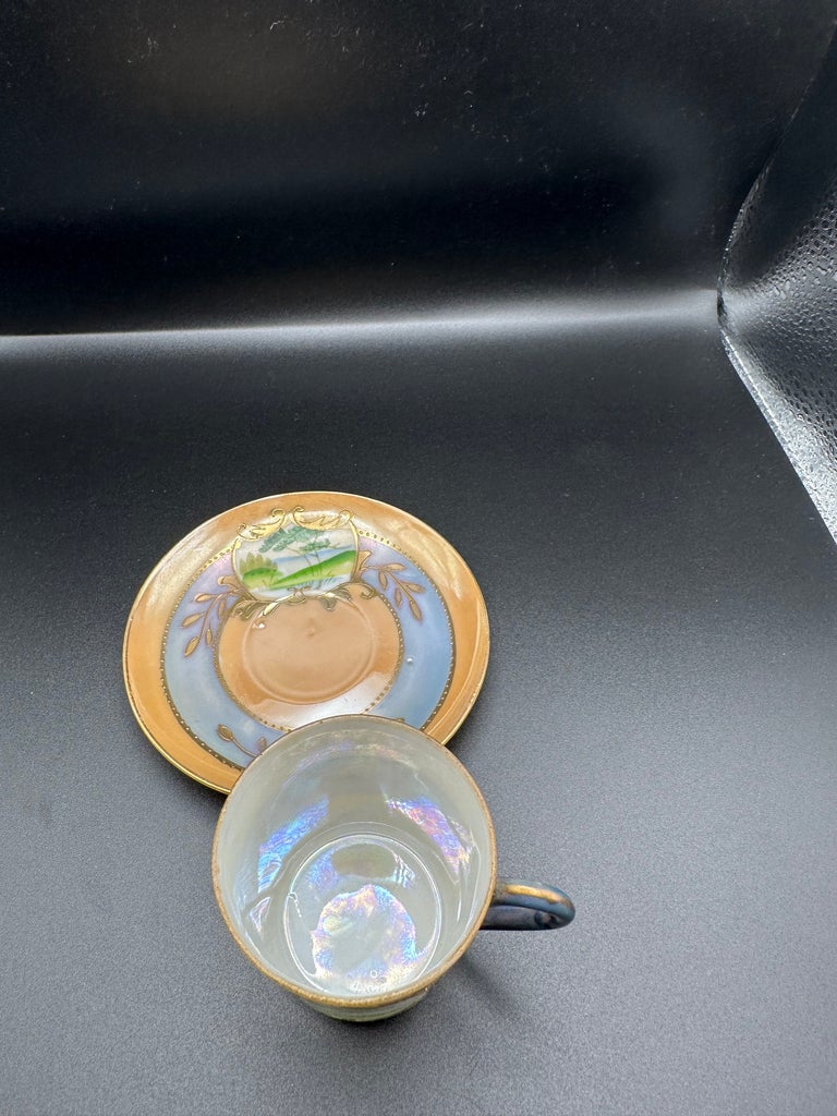 Set De 4 Tasses à Café Et Soucoupes - Porcelaine De Chine - Motif Floral - État Comme Neuf