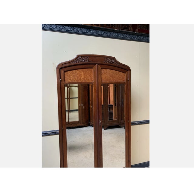 Age: circa 1910 Wood type: solid and veneered mahogany with birch wood inlays Condition: very good, meticulously...