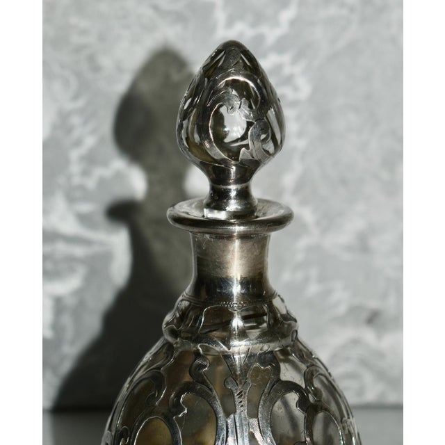 Art Nouveau Antique Perfume Bottle in Sterling Silver Overlay For Sale - Image 3 of 13