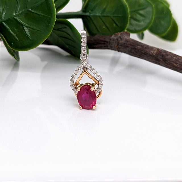 Metal Ruby Pendant W Earth Mined Diamonds in Solid 14k Dual Tone Gold | Oval 6x4mm For Sale - Image 7 of 10