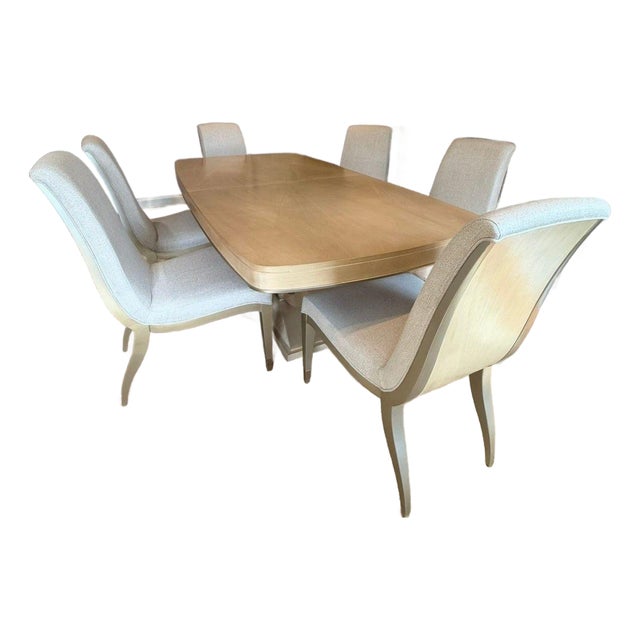 Caracole Fan Expanding Dining Table With Set of 8 Side Chairs For Sale