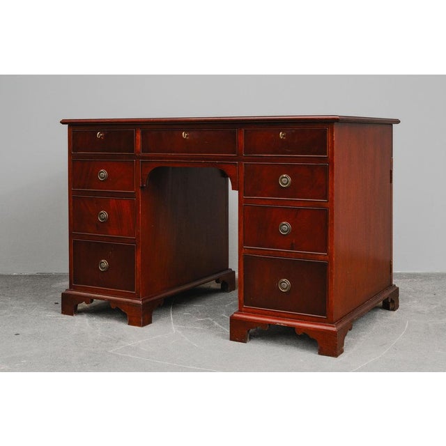 Vintage English Mahogany Desk, 20th Century For Sale - Image 15 of 18