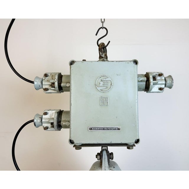 Industrial Grey Cast Aluminium Explosion Proof Pendant Lamp with Enameled Shade from Elektrosvit, 1970s For Sale - Image 3 of 18