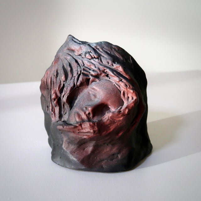 2000 - 2009 Handmade Figurative Ceramic Surreal Veiled Detailed Face Bust Sculpture in Charcoal and & Mauve Glaze For Sale - Image 5 of 17