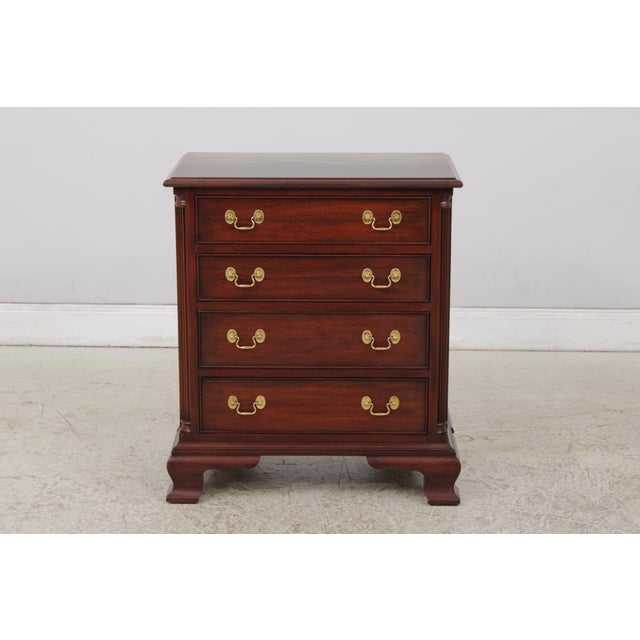 Chippendale Pair Henkel Harris no.116 Mahogany Nightstands For Sale - Image 3 of 14
