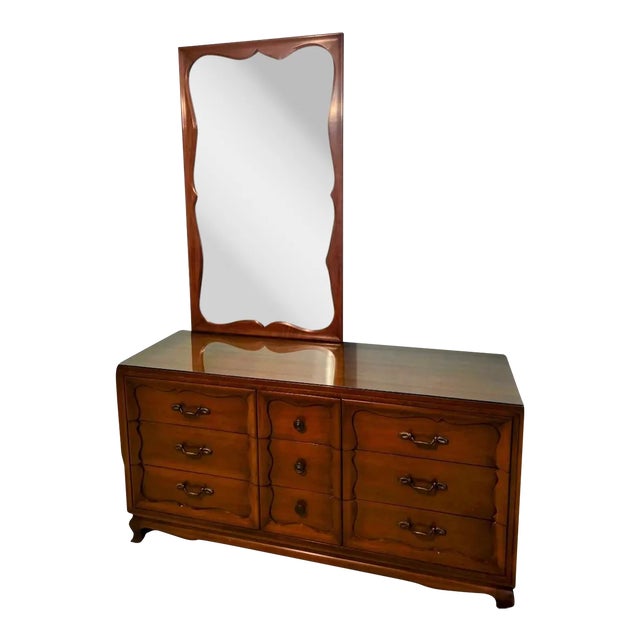 Vintage Beautiful Maple Classical Double Dresser by Rway For Sale