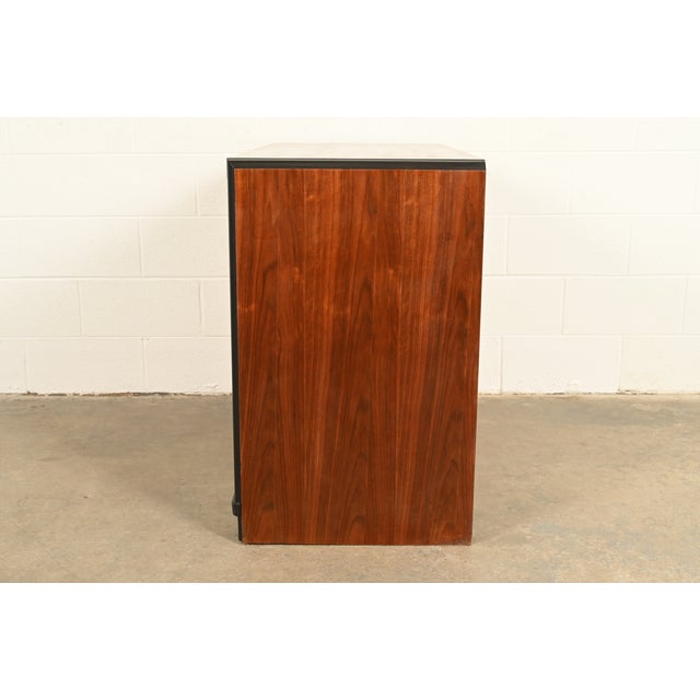Donald Deskey Style Art Deco Walnut Dresser or Chest of Drawers, Circa 1940s For Sale - Image 13 of 16